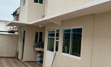 En VENTA Casa Residencial en el Fracc. Floresta