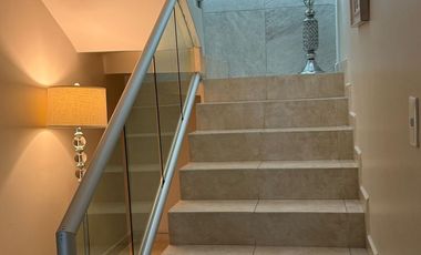 En VENTA Casa Residencial en el Fracc. Floresta