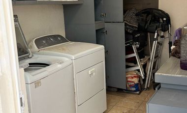 En VENTA Casa Residencial en el Fracc. Floresta