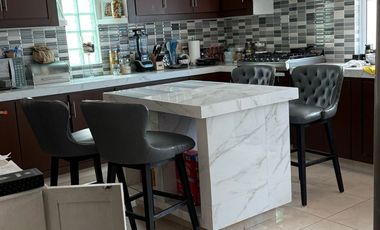 En VENTA Casa Residencial en el Fracc. Floresta