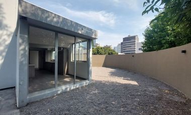Residencia minimalista en renta o venta
