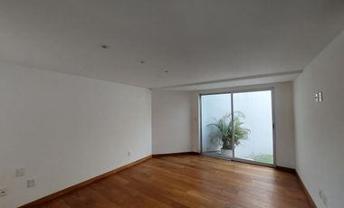 Residencia minimalista en renta o venta