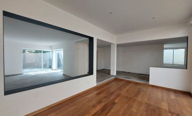 Residencia minimalista en renta o venta