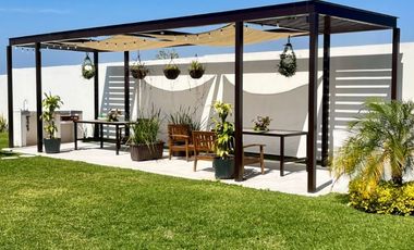 Tu casa en venta en Cuautla Morelos con alberca, terraza y 2  recámaras ¡Desde $1,550,000!