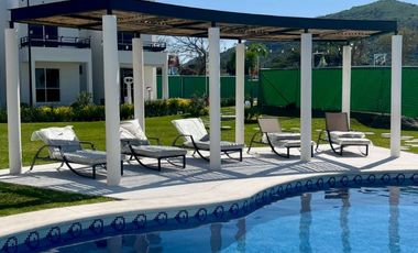 Tu casa en venta en Cuautla Morelos con alberca, terraza y 2  recámaras ¡Desde $1,550,000!