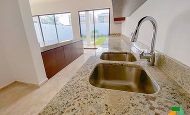 Casa en venta en privada al norte de Mérida