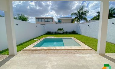 Casa en venta en privada al norte de Mérida