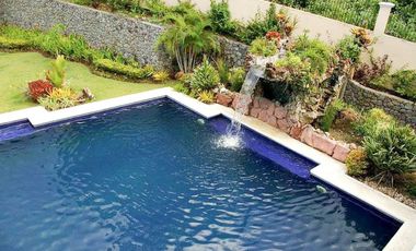 **one away** 3br with pool in Tali Beach, Nasugbu, Batangas