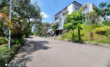 Dijual Rumah Asri Terawata Minimalis Cigadung Raya Dago dkt Awiligar Cikutra Bandung