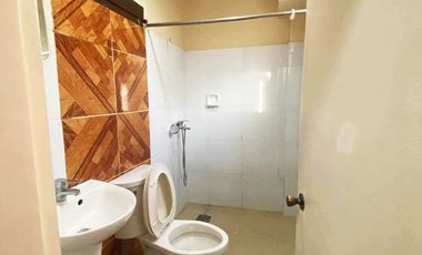 For Rent 14 Bedrooms Private House with Swimming Pool and Basketball Court