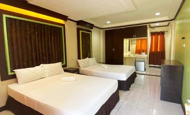 For Rent 14 Bedrooms Private House with Swimming Pool and Basketball Court