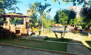 For Rent 14 Bedrooms Private House with Swimming Pool and Basketball Court