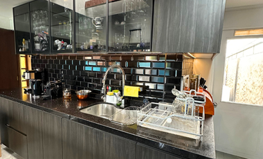 Gran Oportunidad en Peñalolén! Casa Remodelada en Condominio Privado