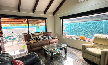 Gran Oportunidad en Peñalolén! Casa Remodelada en Condominio Privado