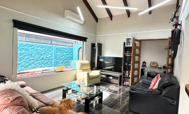 Gran Oportunidad en Peñalolén! Casa Remodelada en Condominio Privado