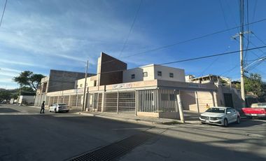 Venta de departamentos con local comercial completo