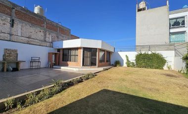 Casa Residencial en Venta en Guadalupe, en Privada Lomas de Bernárdez