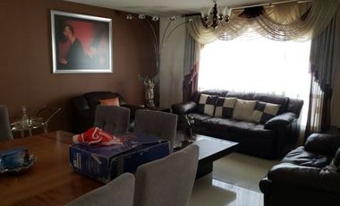 Casa Residencial en Venta en Guadalupe, en Privada Lomas de Bernárdez