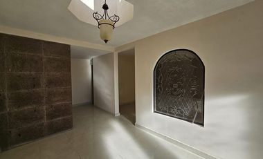 Casa Residencial en Venta en Guadalupe, en Privada Lomas de Bernárdez