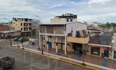 Oficina de lujo en el casco comercial de Machala