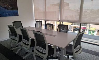 Oficina de lujo en el casco comercial de Machala