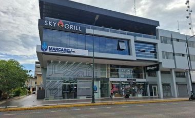 Oficina de lujo en el casco comercial de Machala