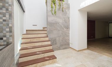 CASA DE 3 RECAMARAS EN LOMAS DE ANGELOPOLIS 1, PUEBLA