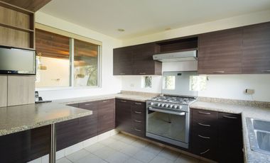 CASA DE 3 RECAMARAS EN LOMAS DE ANGELOPOLIS 1, PUEBLA
