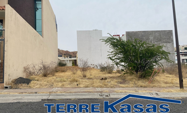 Terreno en Venta en Guadalupe, en Fracc. Conde Santiago de la Laguna
