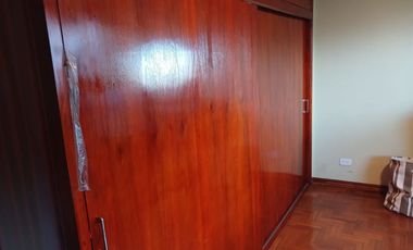 Vendo Casa  Esquinera Rentera Familiar e Independiente  en la Avenida Granda Centeno