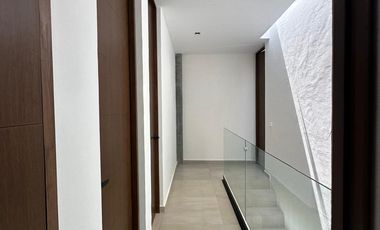 CASA EN VETA EN ADAMAR COTO GUELATAO