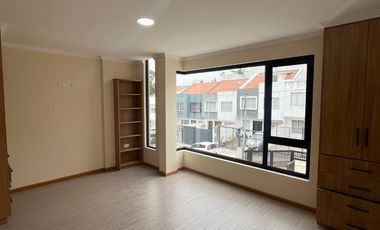 CASA EN RENTA, Sector los Cerezos R277