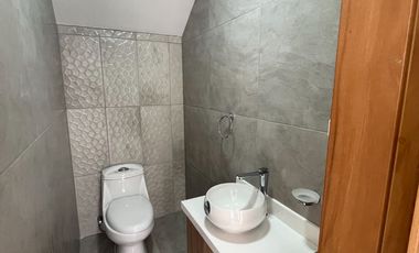 CASA EN RENTA, Sector los Cerezos R277