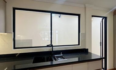 CASA EN RENTA, Sector los Cerezos R277