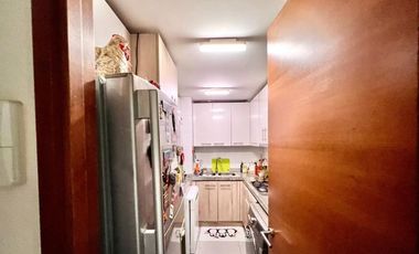 ASOLEADO DEPTO EDIFICIO SANDERS