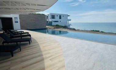 Hermoso Departamento frente al mar, de oportunidad.