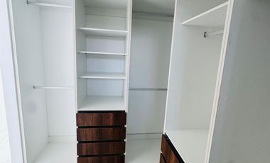 Hermoso Departamento frente al mar, de oportunidad.