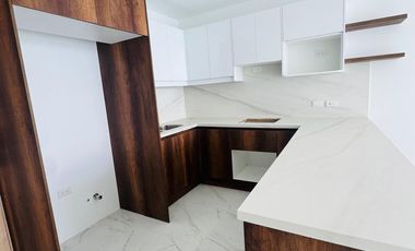 Hermoso Departamento frente al mar, de oportunidad.