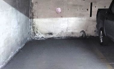 OPORTUNIDAD !!! ESTACIONAMIENTO / PORTUGAL 38 / SECTROR HOSPITAL CLÍNICO U.C.
