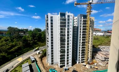 Se vende apartamento en piso 14 en conjunto residencial en Pereira.