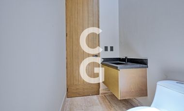 Casa en Venta en Cancún en Residencial Vía Cumbres con Alberca y 3 Recámaras