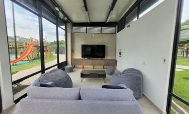 Se vende apartamento en piso 4 en lujoso conjunto residencial en Pereira.
