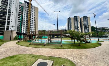 Se vende apartamento en piso 4 en lujoso conjunto residencial en Pereira.