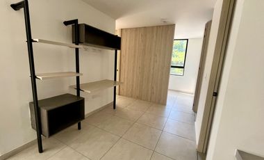 Se vende apartamento en piso 4 en lujoso conjunto residencial en Pereira.