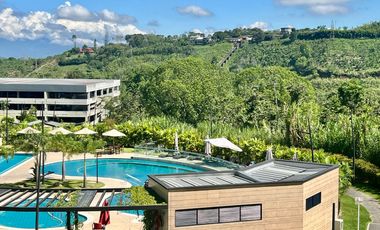 Se vende apartamento en piso 4 en lujoso conjunto residencial en Pereira.