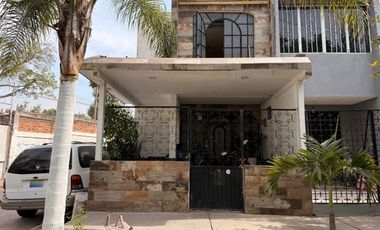 Casa en venta en El Zalate, Guadalajara