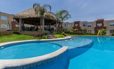 Casa en Venta con alberca al sur de Cuernavaca en Xochitepec Morelos