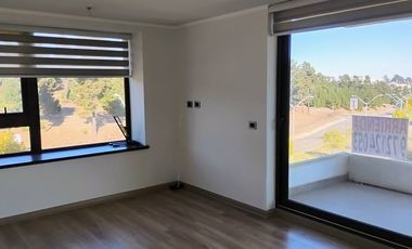 Se arrienda comodo y lido departamento en Concon 3 dormitorios 2 baños , 2 estacionamientos 1 bodega $ 1.000.000