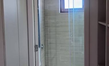 Se arrienda comodo y lido departamento en Concon 3 dormitorios 2 baños , 2 estacionamientos 1 bodega $ 1.000.000