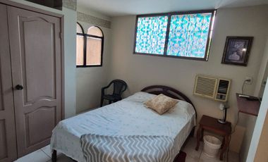 Suite Amoblada en Alquiler en Kennedy Sector San Marino, 1 Habitación, 1 Baño, Norte de Guayaquil.